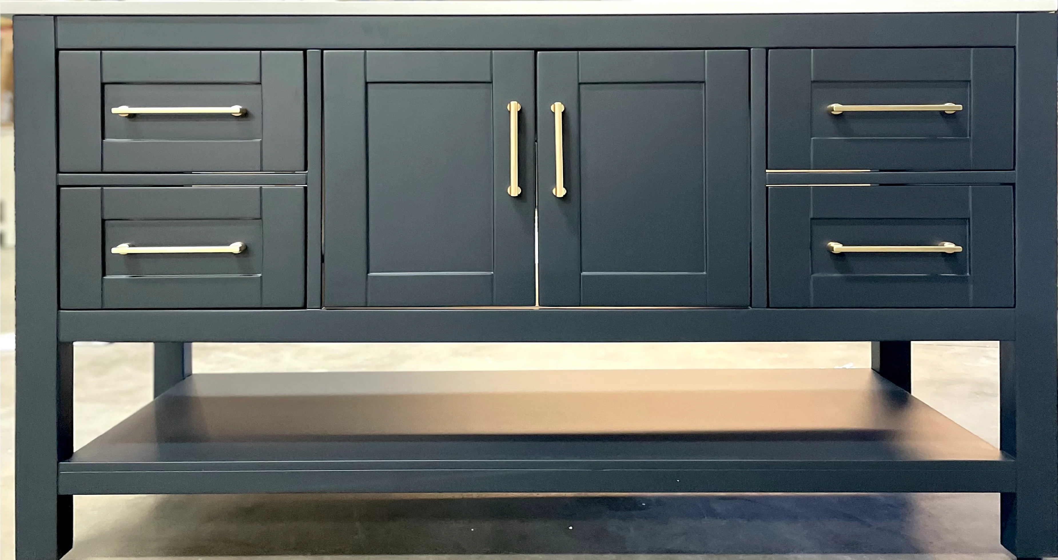 Rue Vanity - Image 33